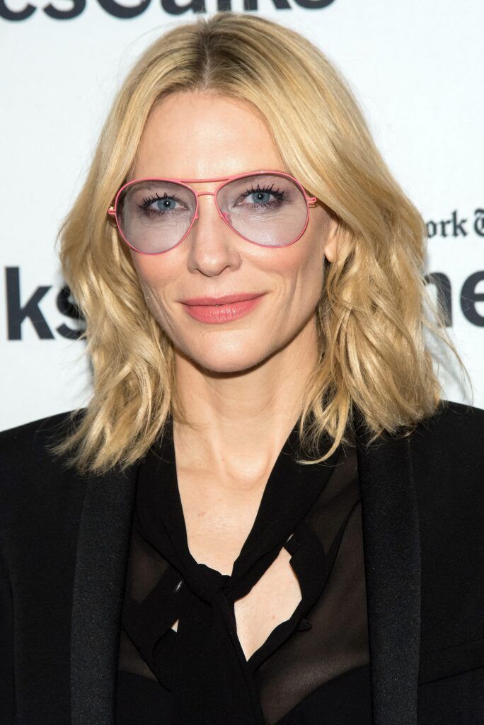 15 grandes cortes de pelo si tienes más de 50 años y usa gafas